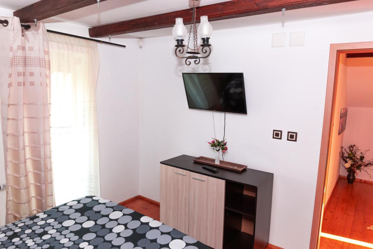 Casa Ursului Ξενοδοχείο Bujoreni Εξωτερικό φωτογραφία